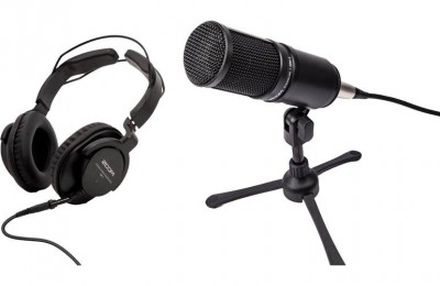 Zoom ZDM-1 Podcast Microphone and Headphone Pack